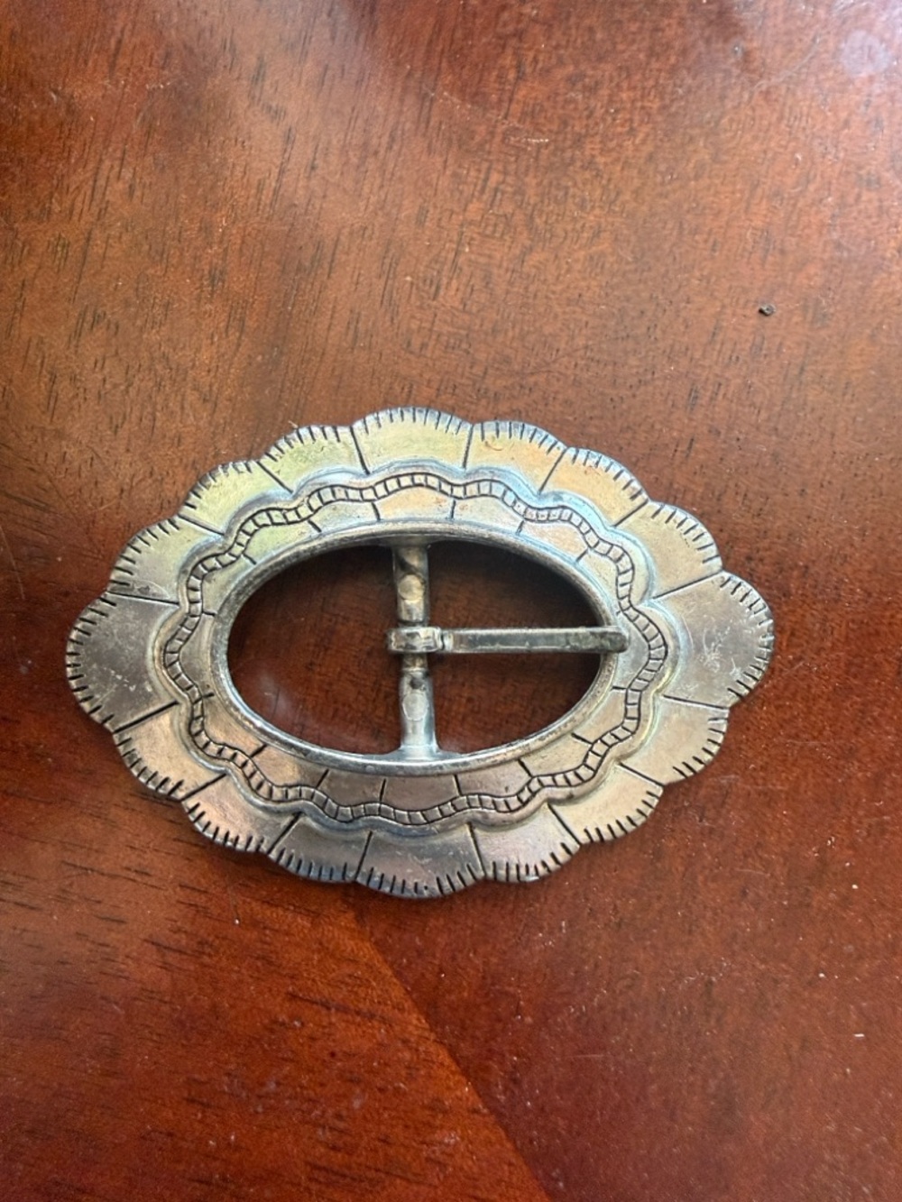Women’s antique silver nickle belt buckle